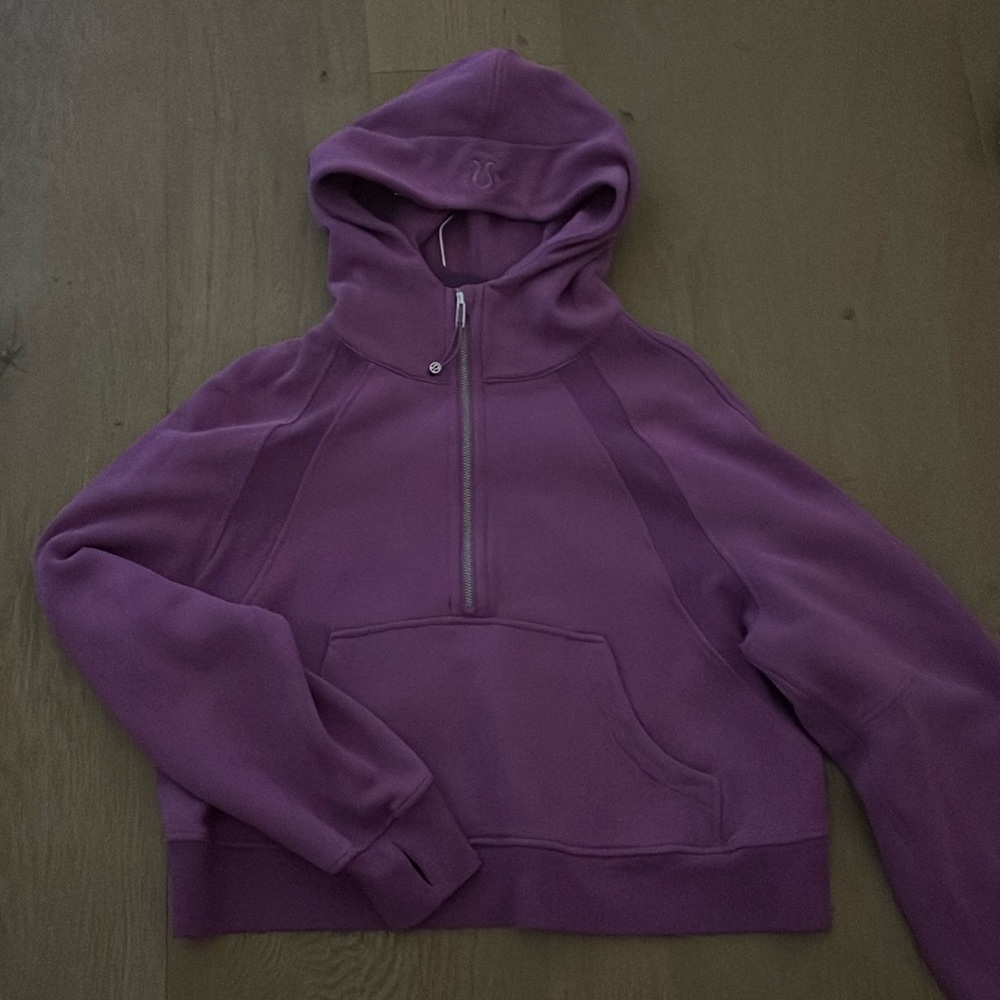 Lululemon purple scuba 💜